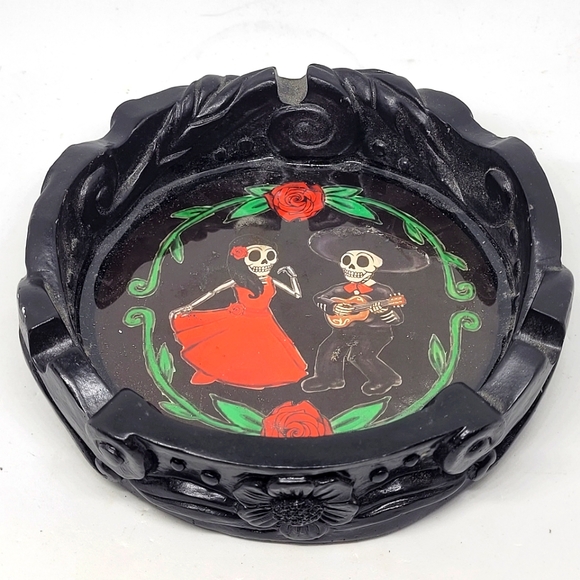 DK Other Ashtray Day Of Dead Ashtrays Black Ashtray Skeleton Couple